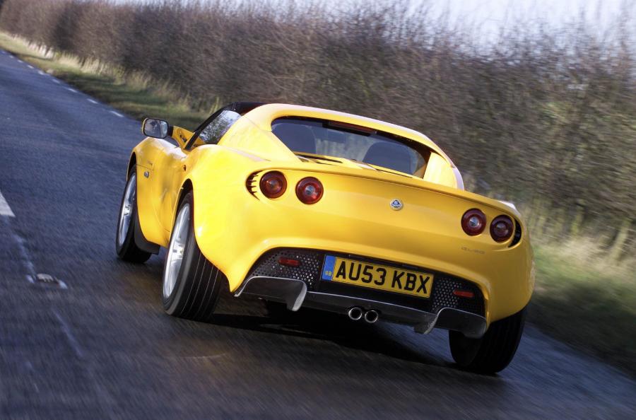  Lotus Elise 111S 2008 года  (фото 4 из 12)